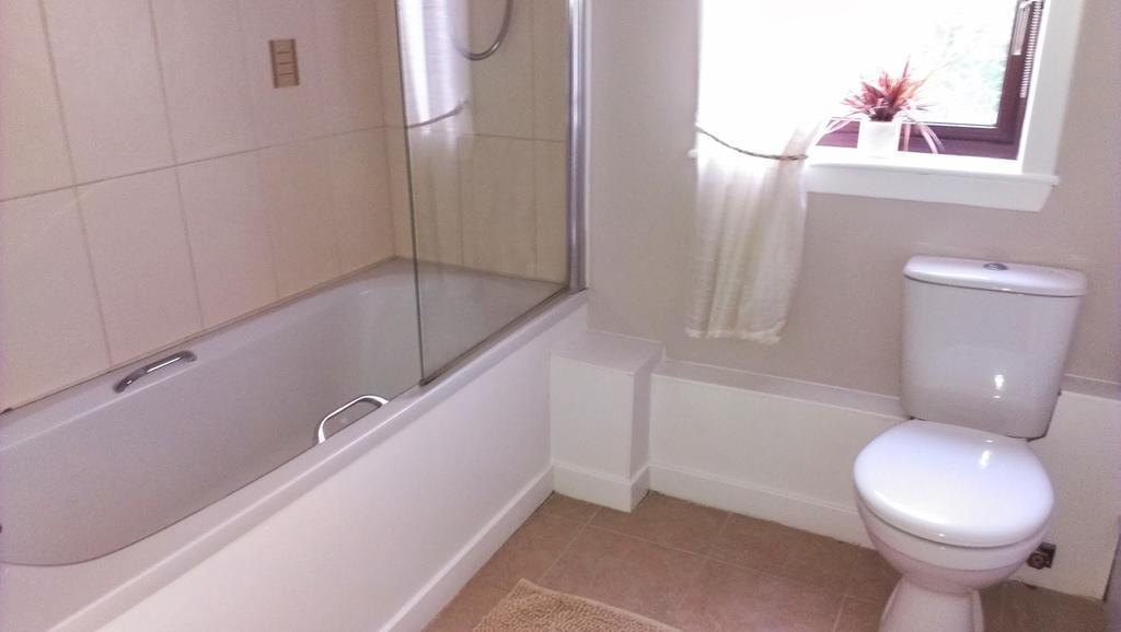 The Thistle Inn Cumnock Quarto foto